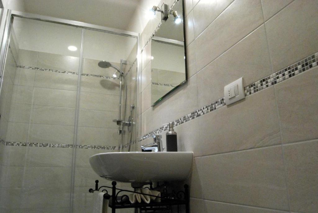 Guest House Zefiro Florence Exterior photo